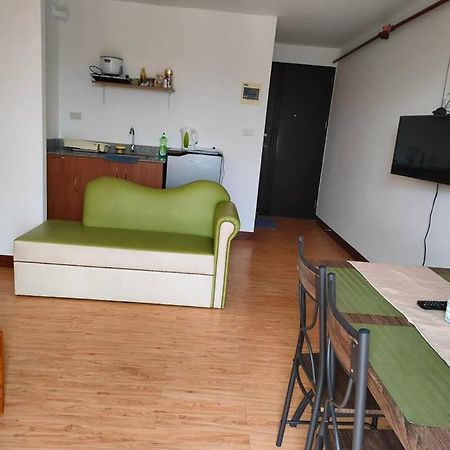 HUGE STUDIO @ Arezzo place Davao condominium Exterior foto